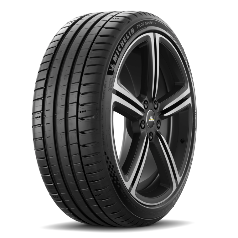 Tyre Michelin 225/40Zr18 92Y Xl Tl Pilot Sport 5 - 2024 - Car Tire freeshipping - 800-CarGuru 